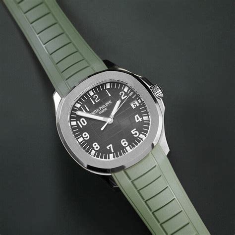 patek philippe aquanaut green rubber strap|philippe patek aquanaut price.